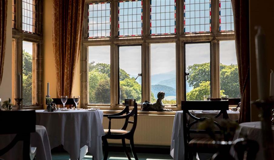 Mothering Sunday Luncheon at Bodysgallen Hall & Spa