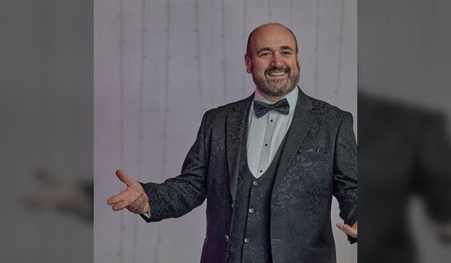 Paul Roberts Magic Show