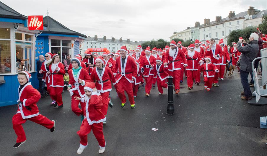 Llandudno 5K Santa Dash 2025