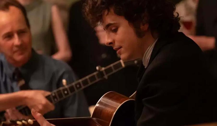 A Complete Unknown at Theatr Colwyn